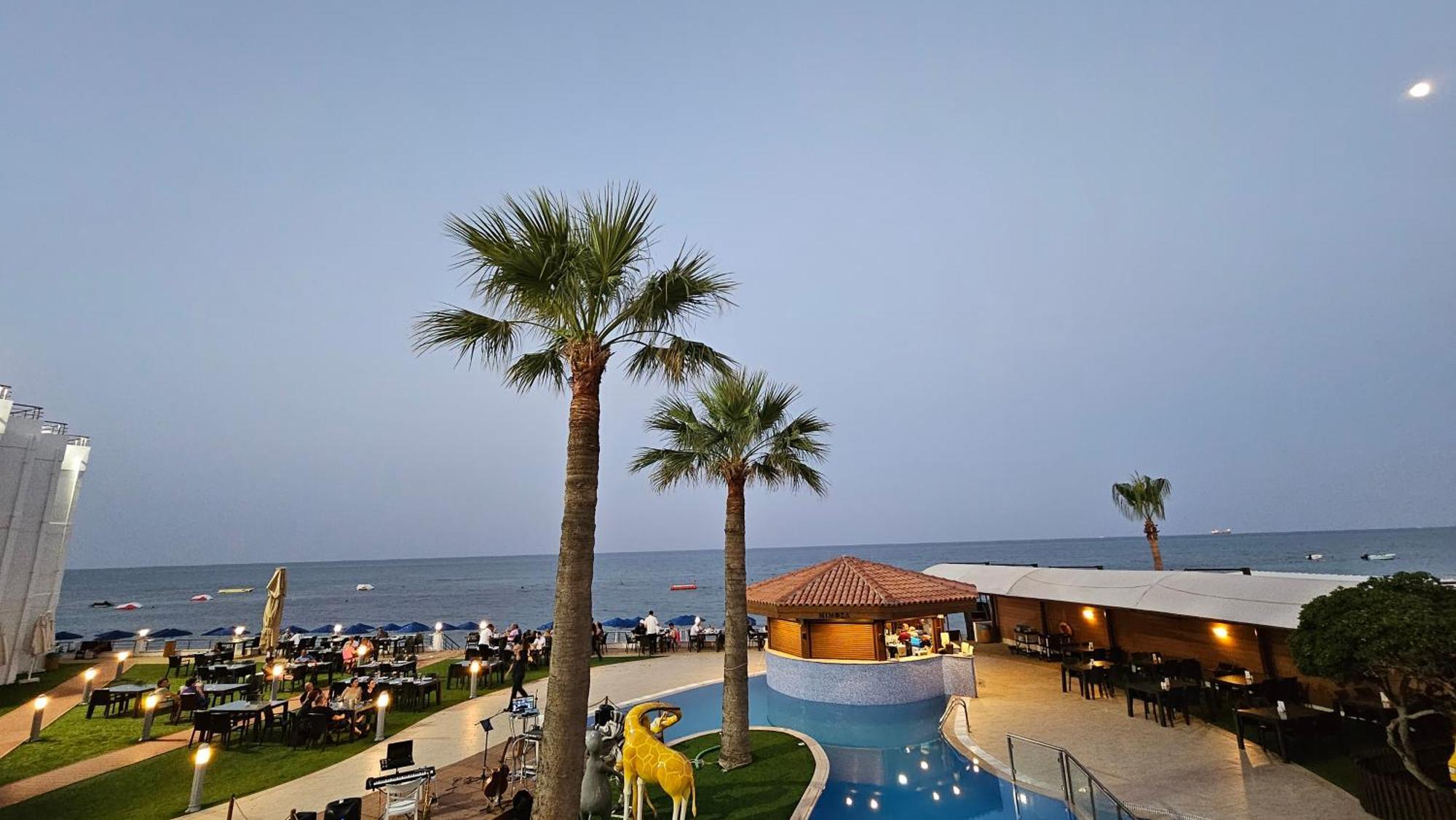 Mimoza Beach Hotel Agios Sergios Zewnętrze zdjęcie