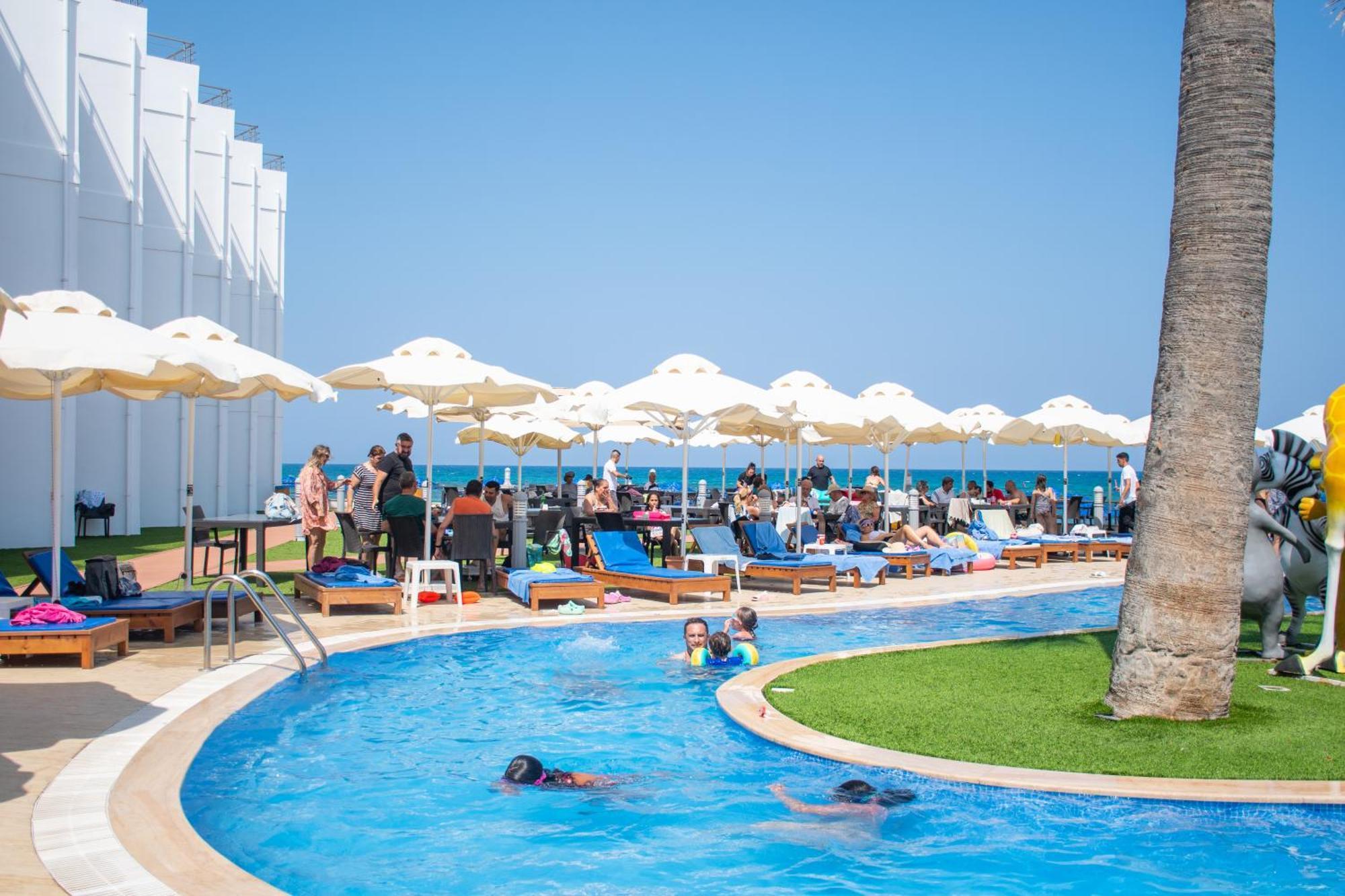 Mimoza Beach Hotel Agios Sergios Zewnętrze zdjęcie