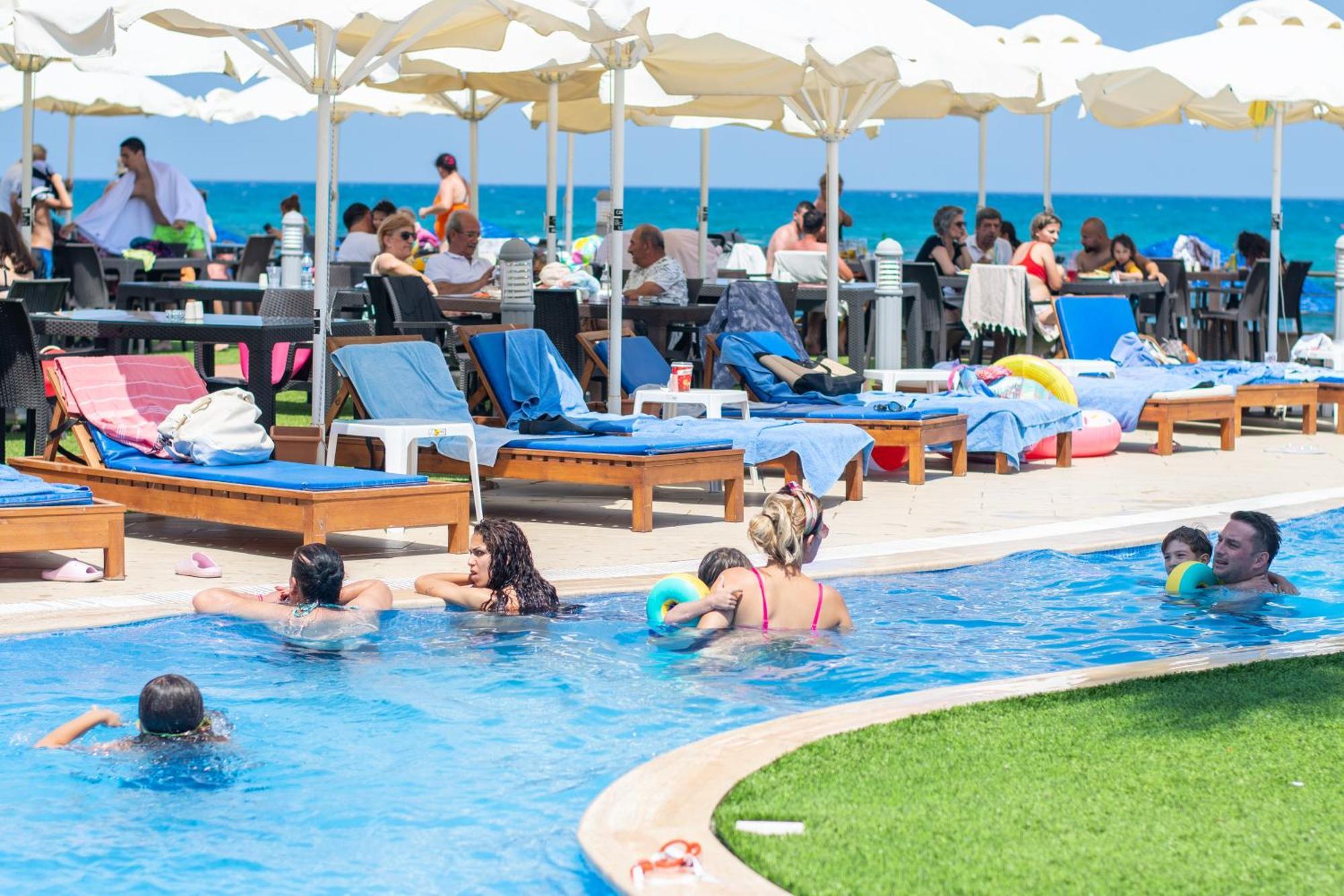 Mimoza Beach Hotel Agios Sergios Zewnętrze zdjęcie